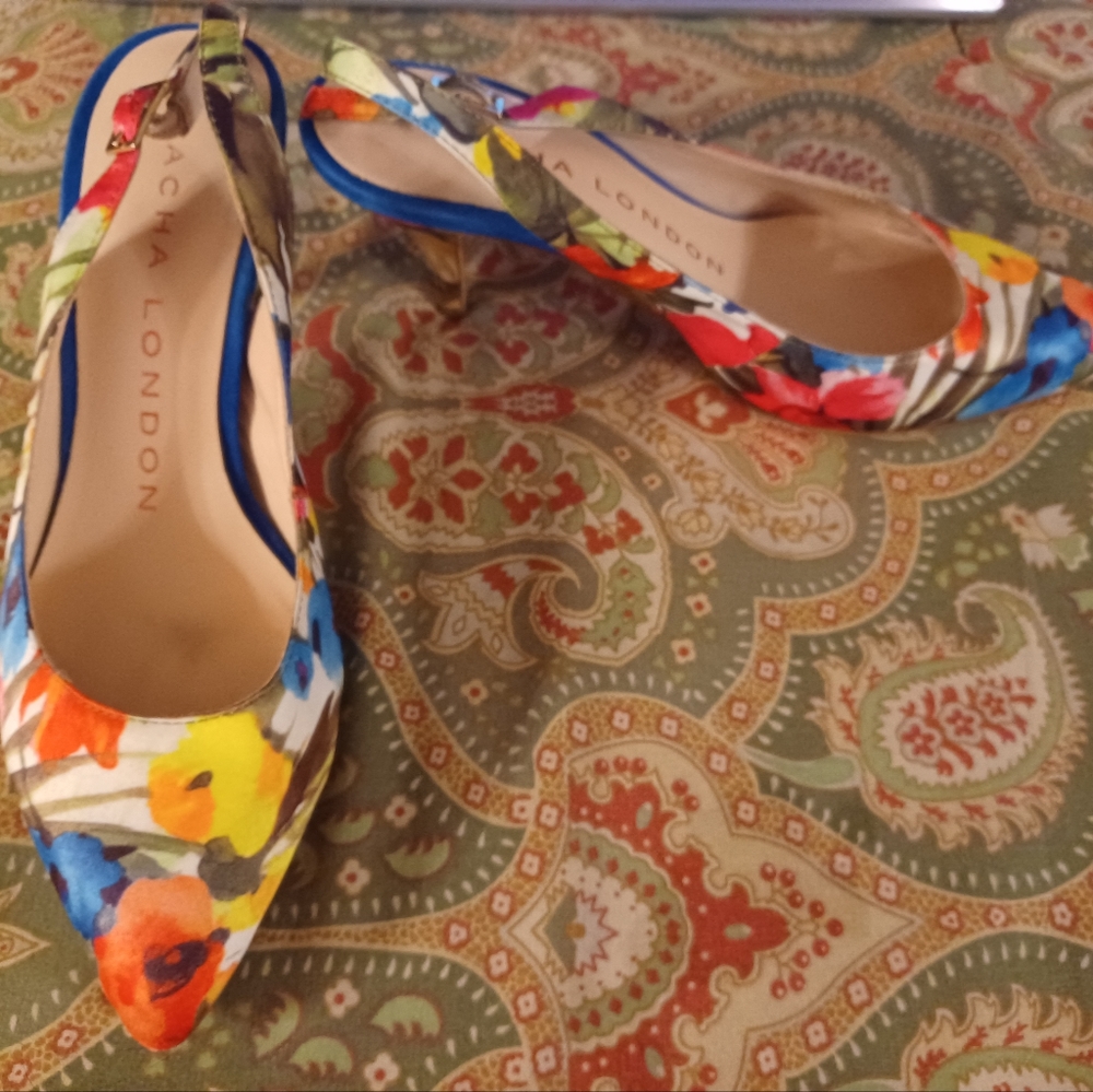 Sacha London 7.5 fabric slingbacks heels shoes